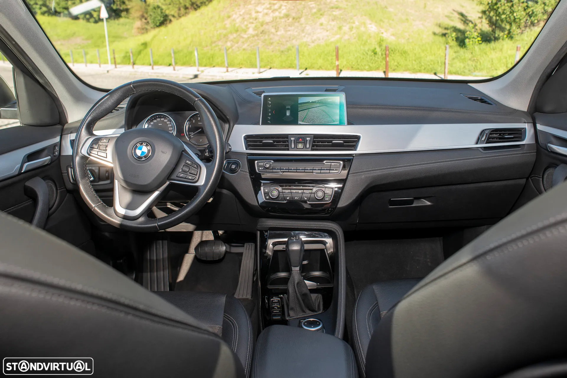 BMW X1 25 e xDrive xLine - 17