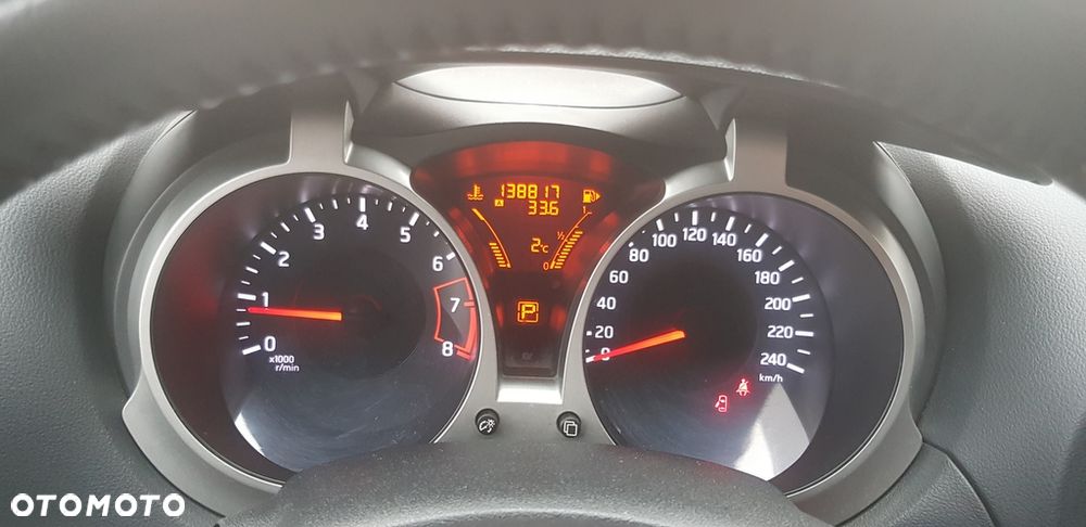 Nissan Juke 1.6 CVT Acenta - 17