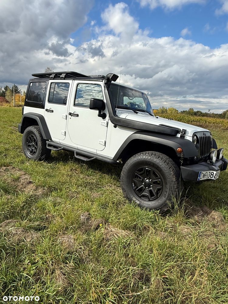 Jeep Wrangler - 21