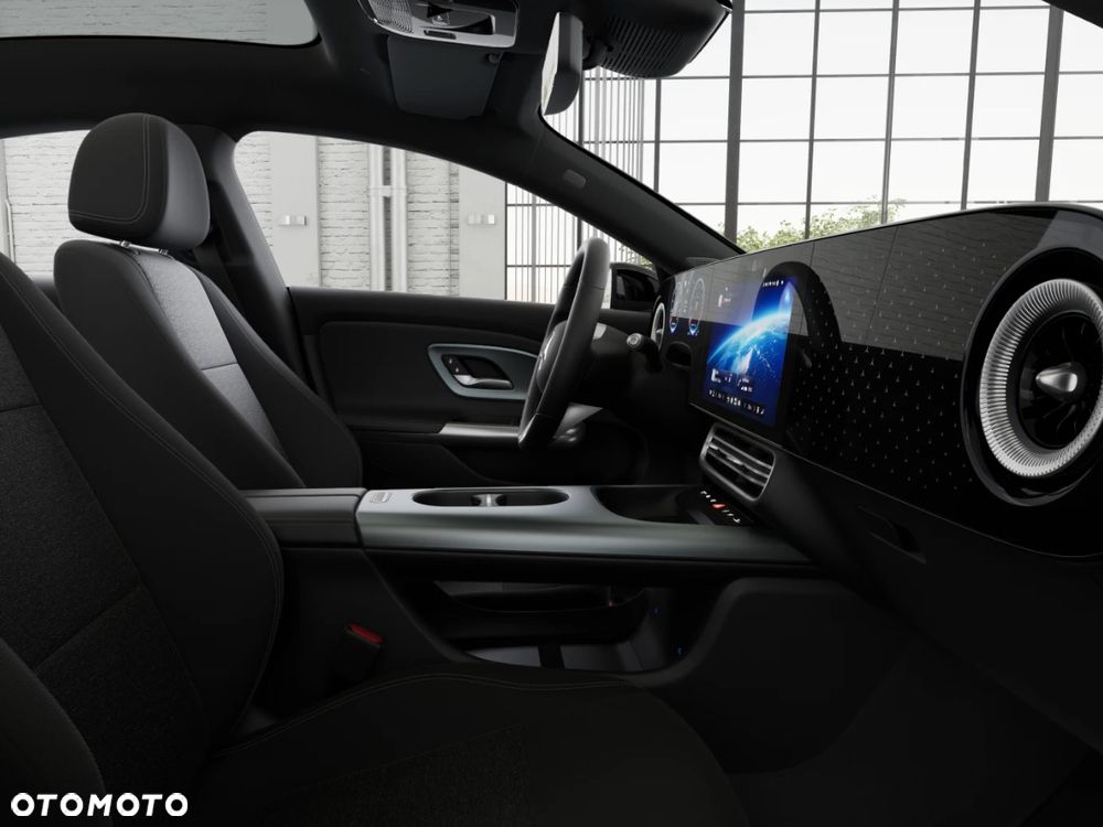 Mercedes-Benz CLA - 4