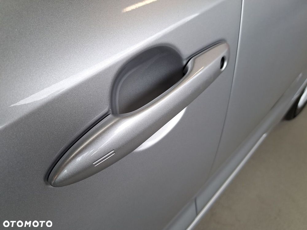 Toyota Corolla 1.8 Hybrid Comfort - 31