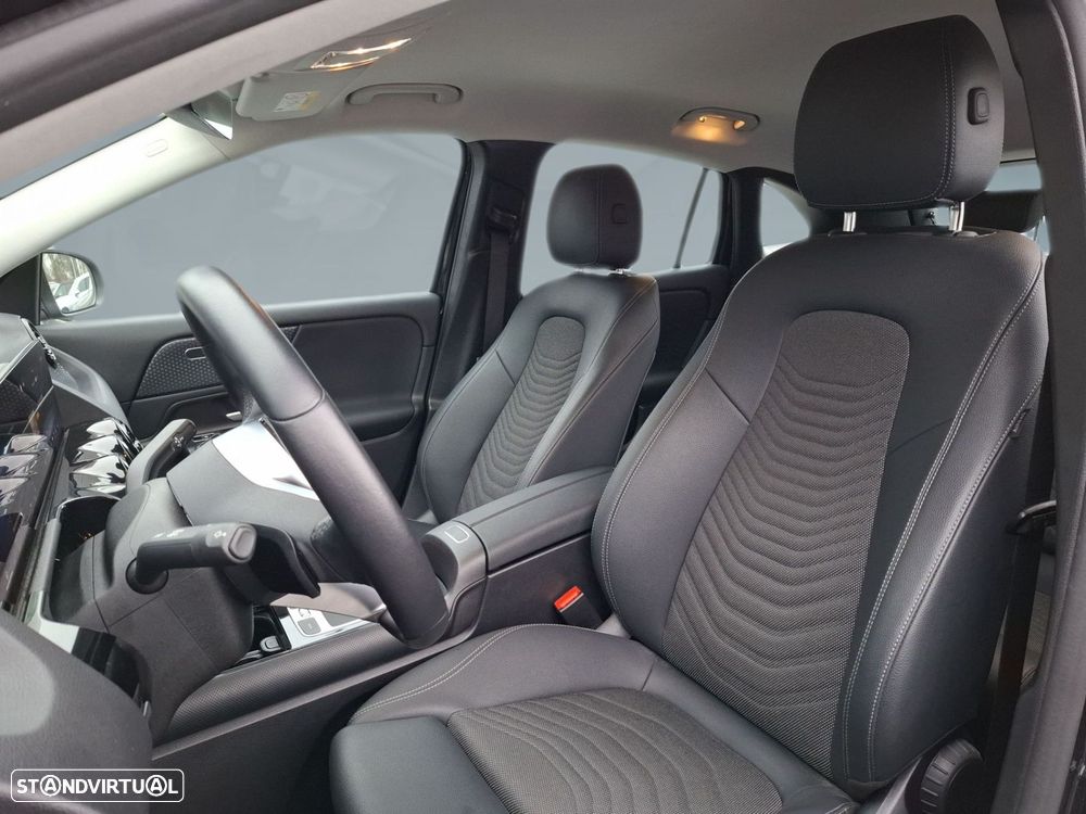 Mercedes-Benz GLA 250 e - 11