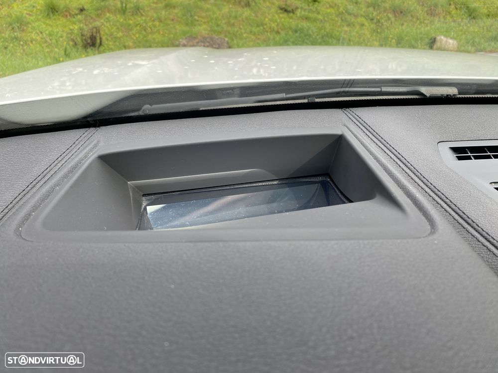 BMW X2 18 d sDrive Auto X Pack M - 16