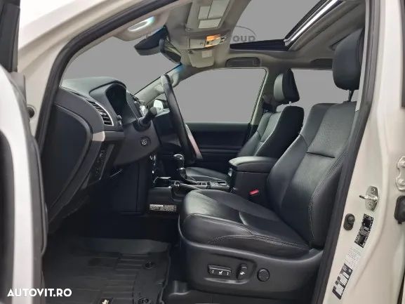 Toyota Land Cruiser 2.8l D-4D 204 CP A/T 7 locuri Luxury AVS - 10