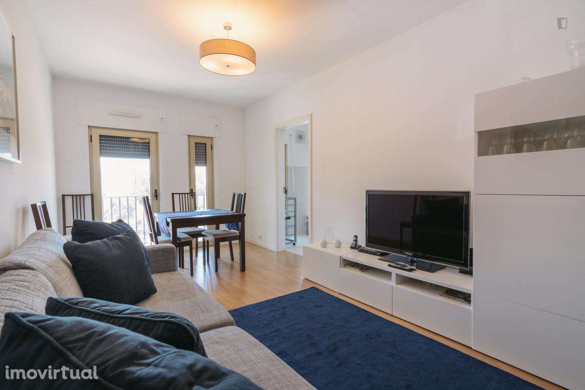 Apartamento com 1 quartos - localizado em Entrecampos Lisbon - Grande imagem: 5/21