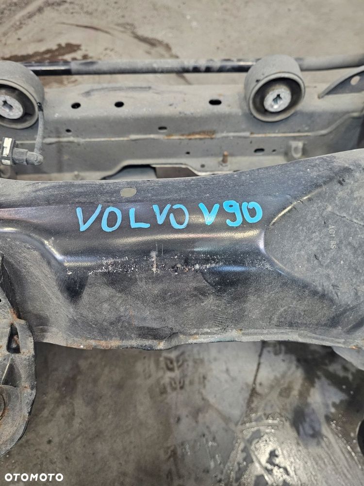 sanki zwrotnica ława rama belka zawieszenia tył volvo s90 v90 4x4 awd - 2