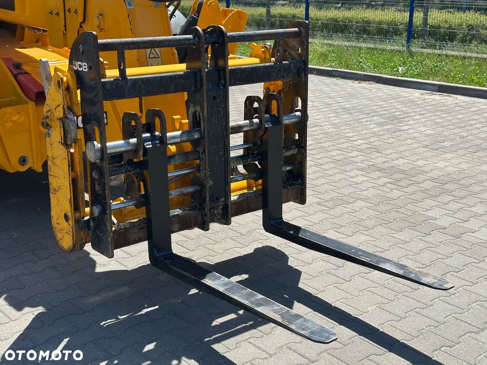 JCB 540-140 Hi Viz - 8