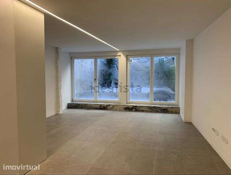 Apartamento T0 no centro de Braga - Grande imagem: 2/12