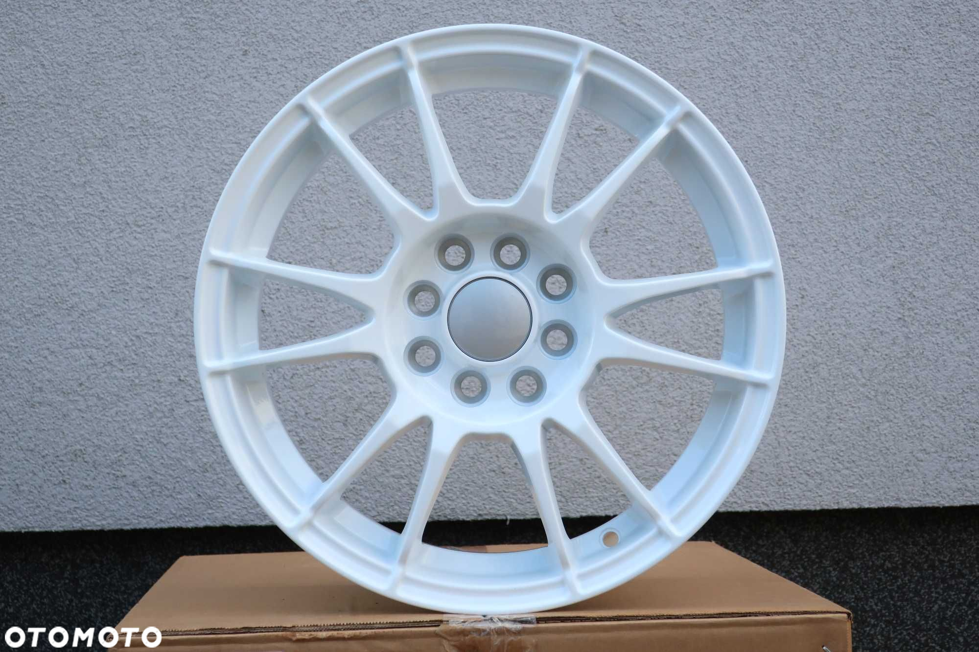 felgi 15 4x100 / 4x108 białe suzuki swift renault clio toyota yaris OZ - 7