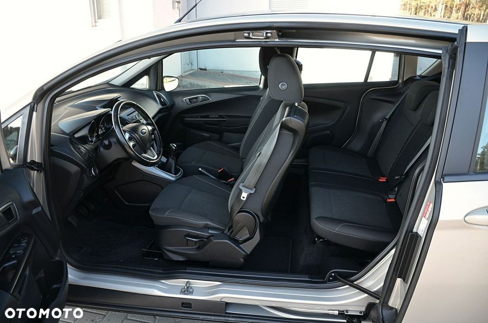 Ford B-MAX - 13