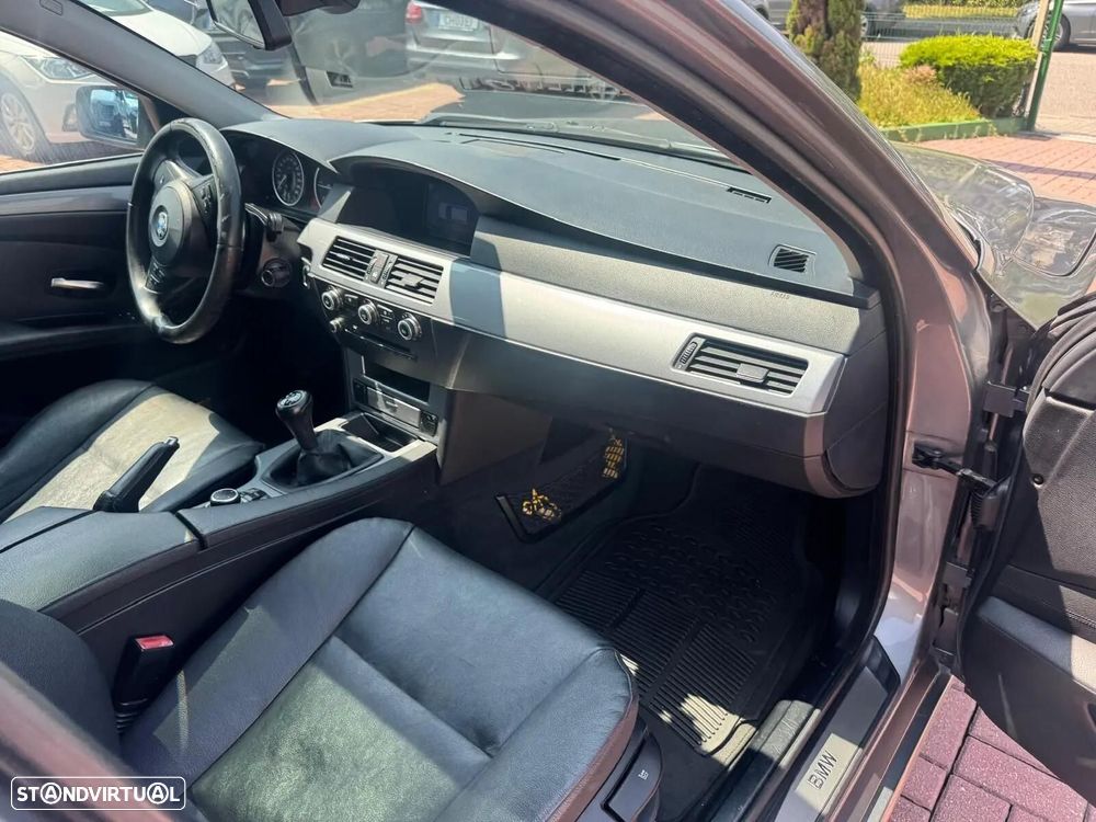 BMW 520 - 24