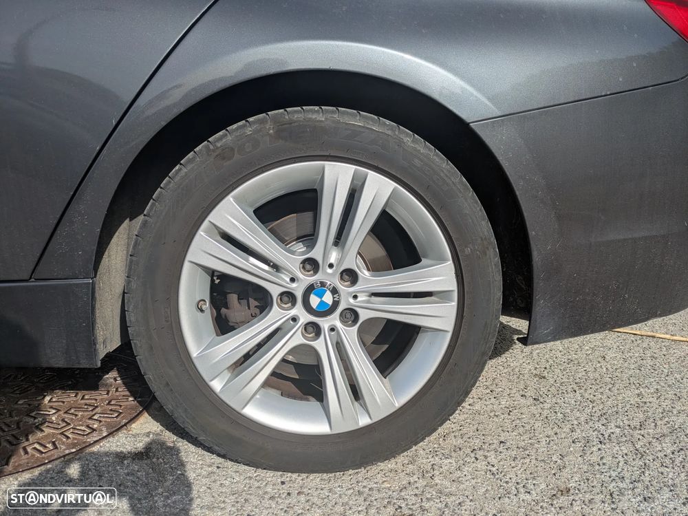 BMW 318 d Line Sport Auto - 7