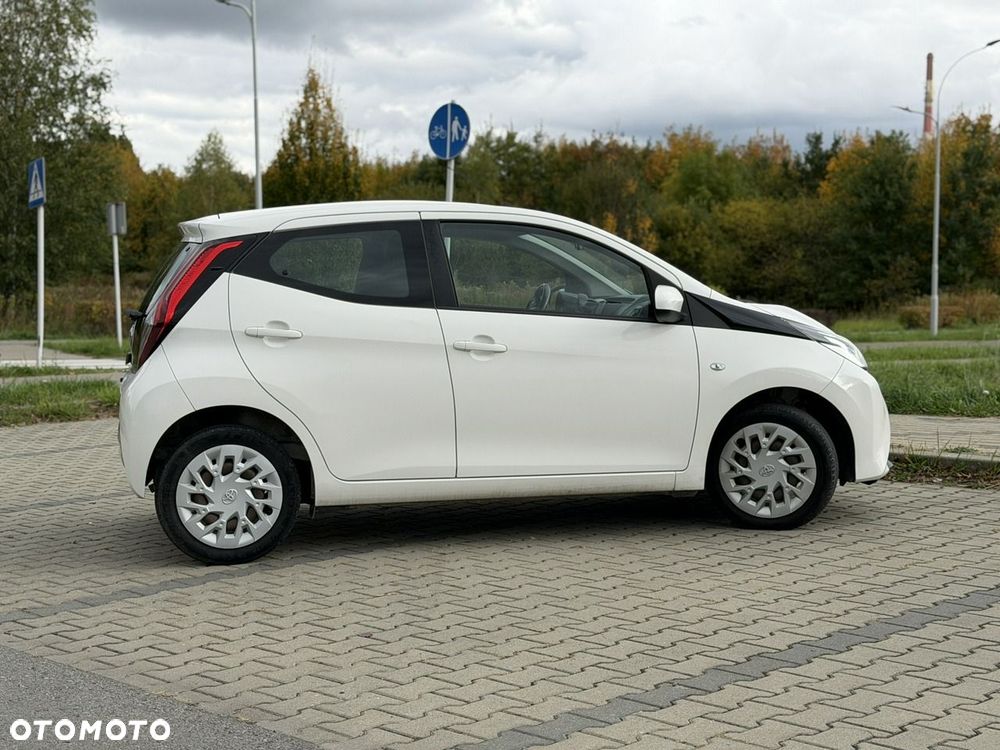 Toyota Aygo - 14