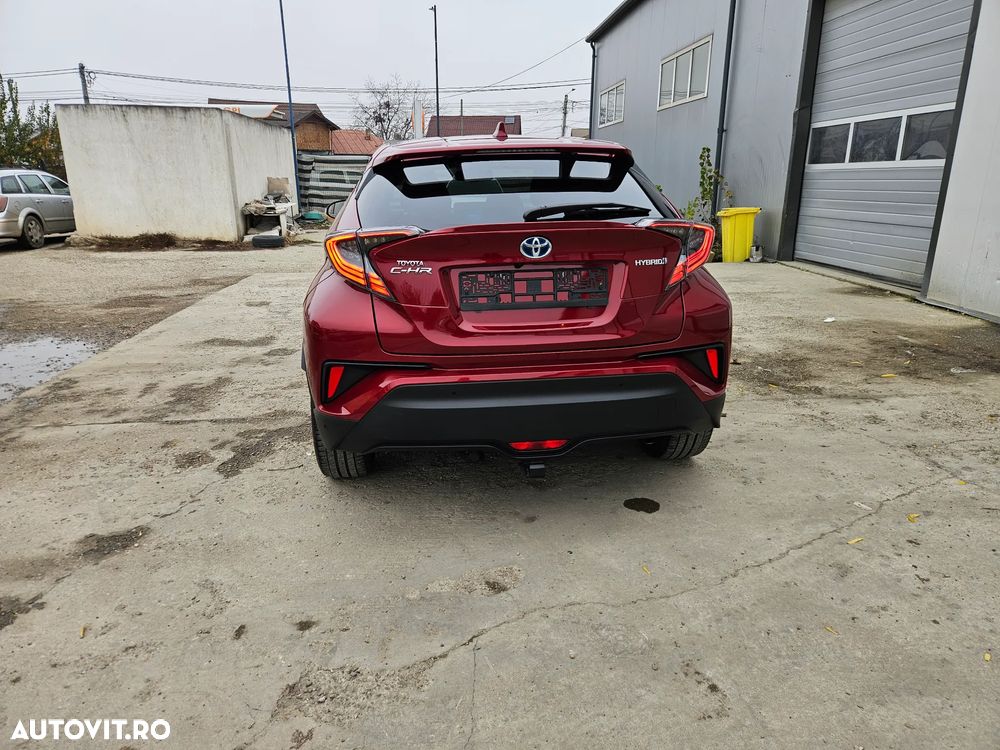 Toyota C-HR - 9