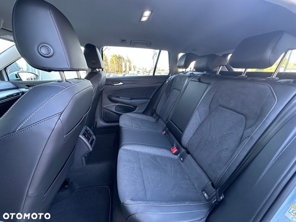 Volkswagen Golf Variant 2.0 TDI Life Plus - 27