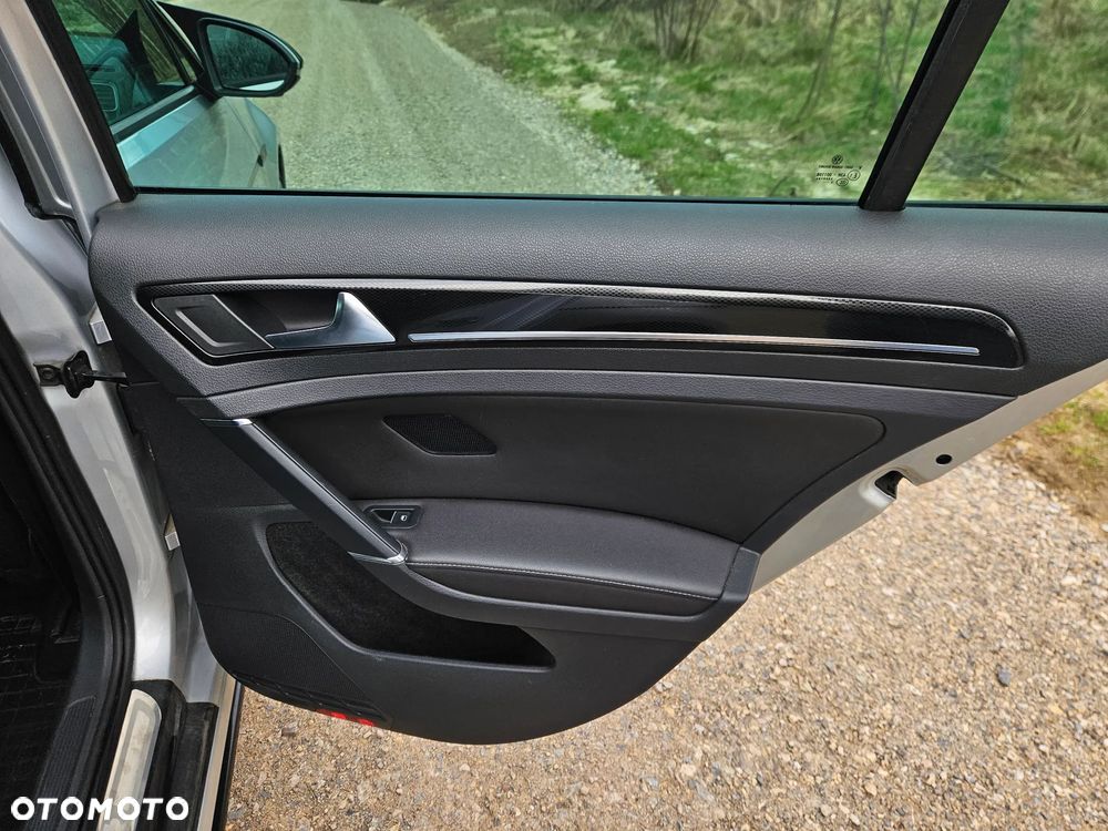 Volkswagen Golf 2.0 TDI BMT Highline DSG - 40