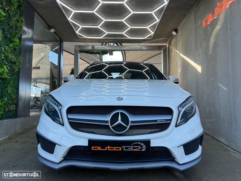 Mercedes-Benz GLA 45 AMG 4-Matic - 51
