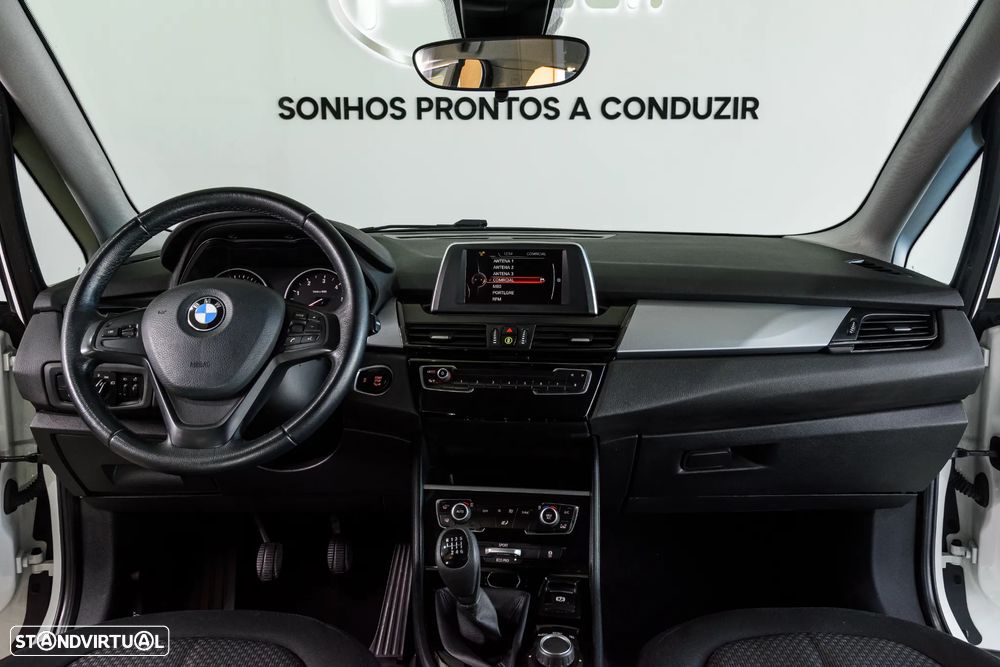 BMW 216 Active Tourer - 8