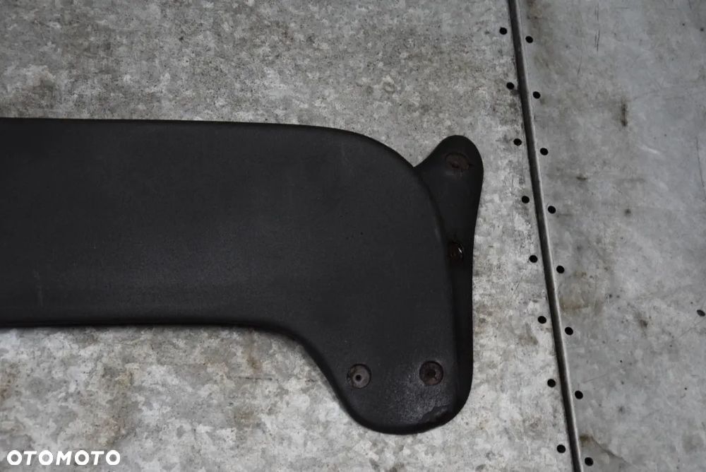 NISSAN NAVARA D22 SPOILER LOTKA TYŁ - 5