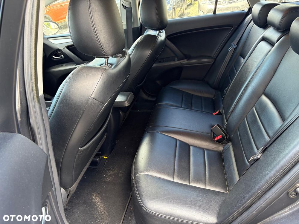 Toyota Avensis Touring Sports 1.8 Multidrive S Executive - 9