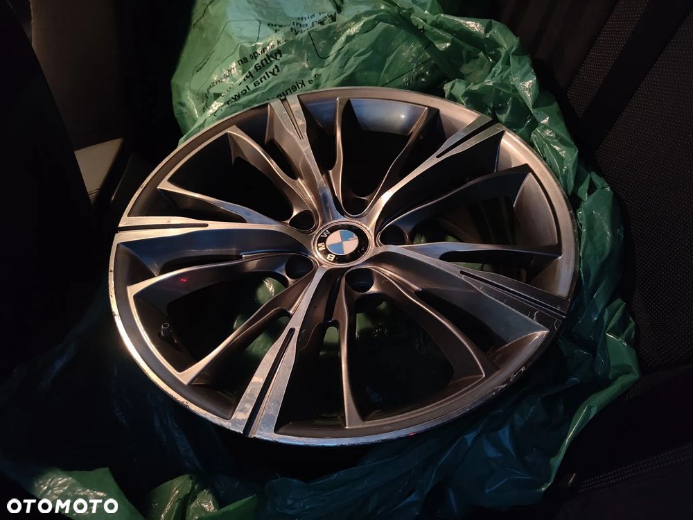 BMW X1 xDrive18d Sport Line - 29