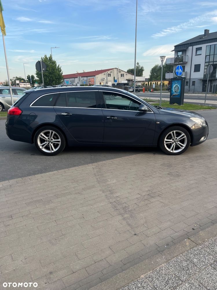 Opel Insignia 2.0 CDTI Cosmo ecoFLEX - 9