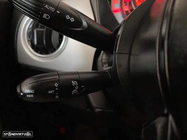 Fiat 500 1.0 Hybrid Connect - 19