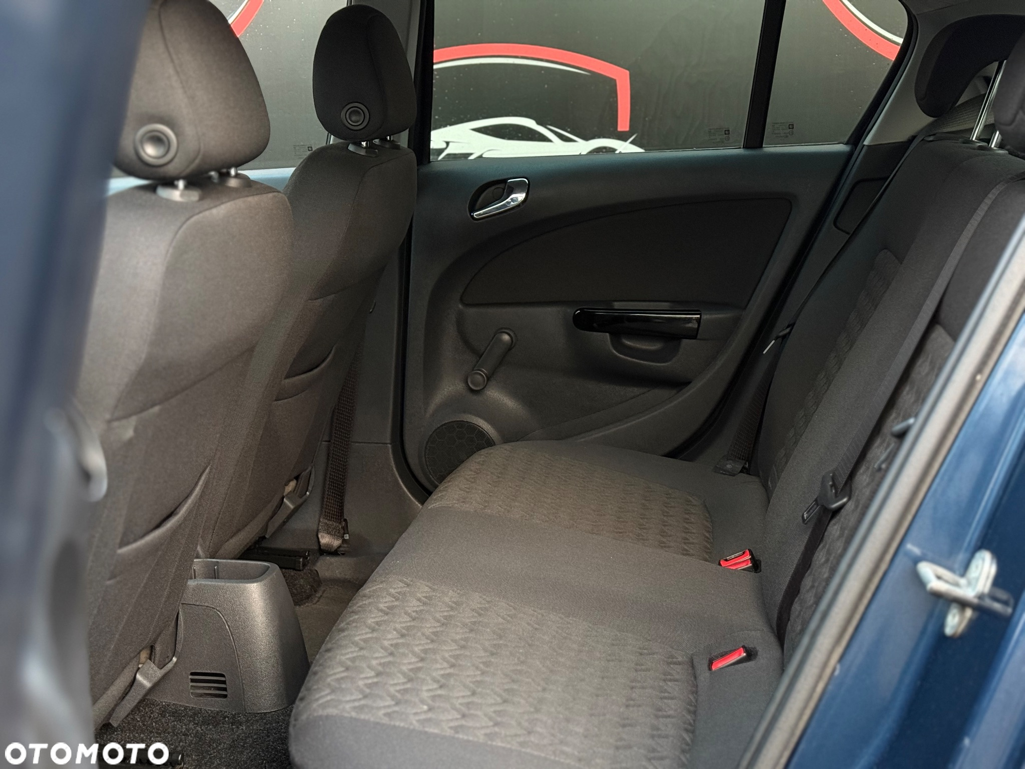 Opel Corsa 1.4 16V Active - 28