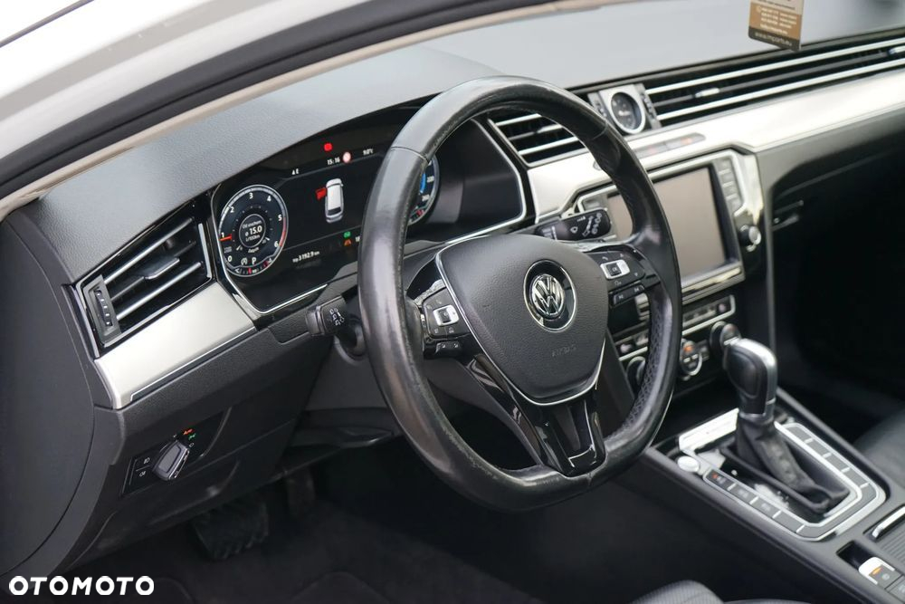 Volkswagen Passat 2.0 TDI Bi-Turbo BMT 4Mot Highline DSG - 15