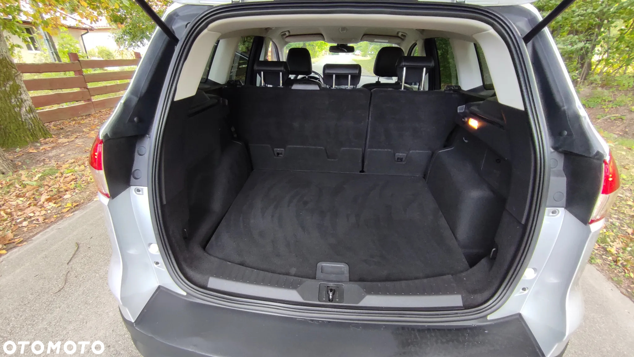 Ford Kuga 2.0 TDCi FWD Titanium - 11