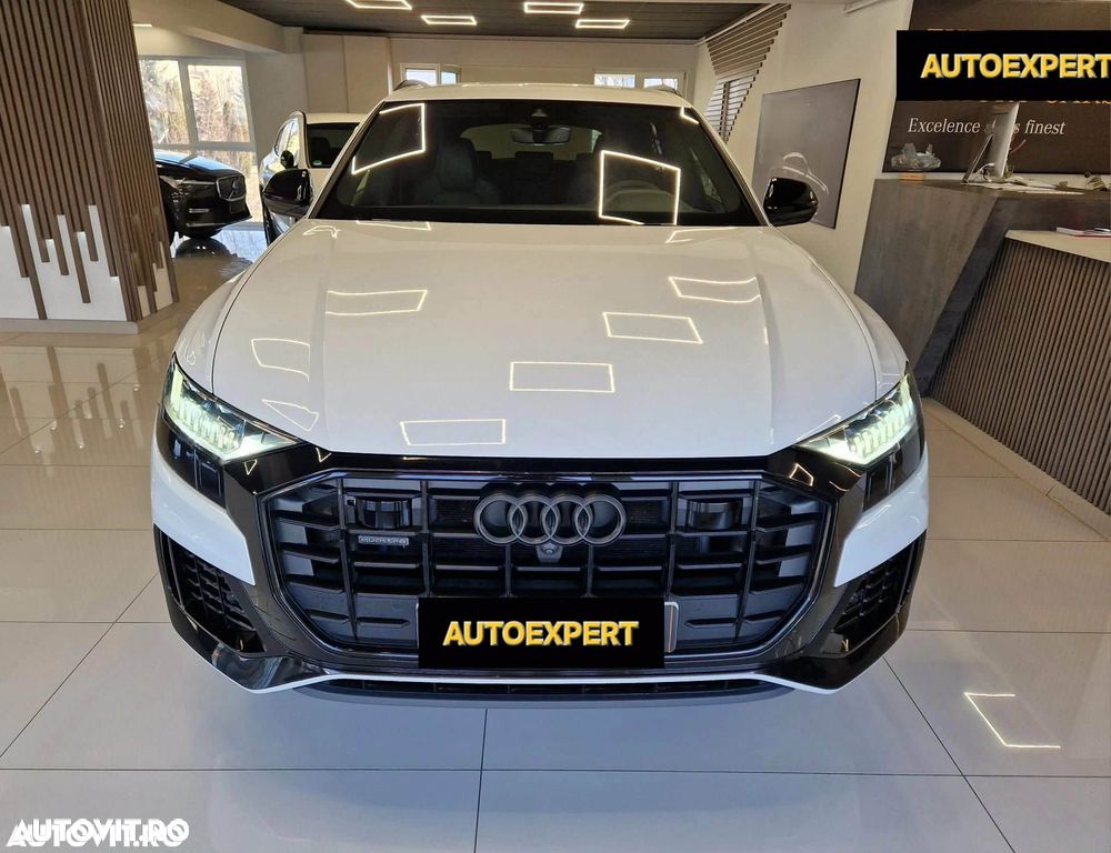 Audi Q8 - 6