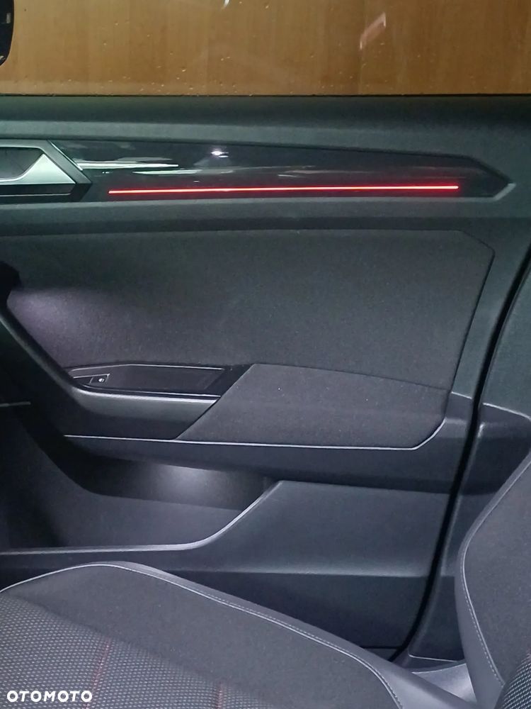 Volkswagen T-Roc 1.5 TSI ACT Premium DSG - 8