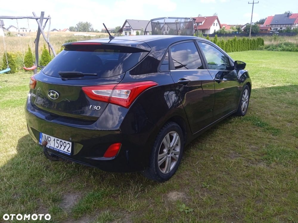 Hyundai i30 1.6 CRDi BlueDrive Classic - 11