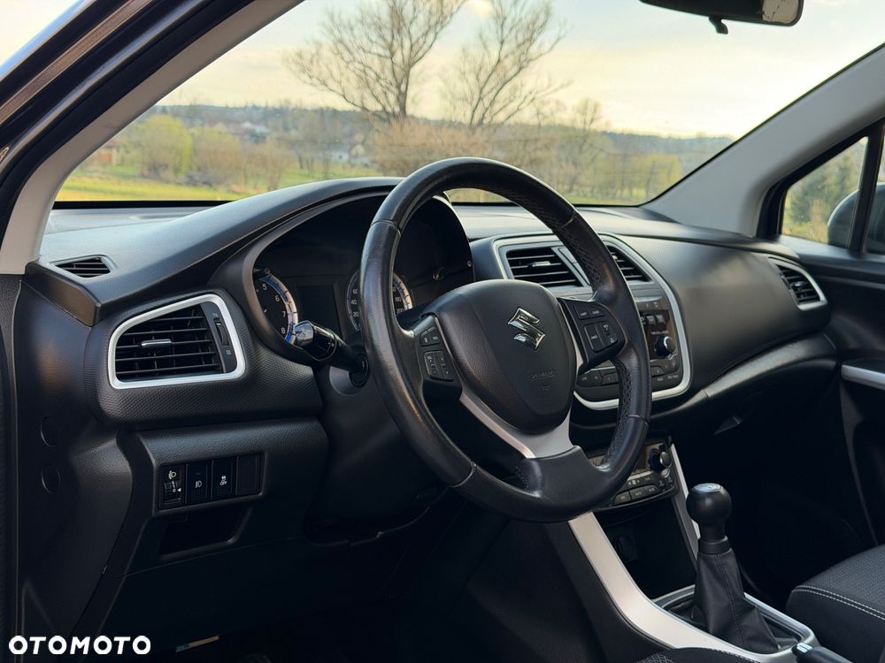 Suzuki SX4 S-Cross 1.6 VVT 4x2 limited - 19
