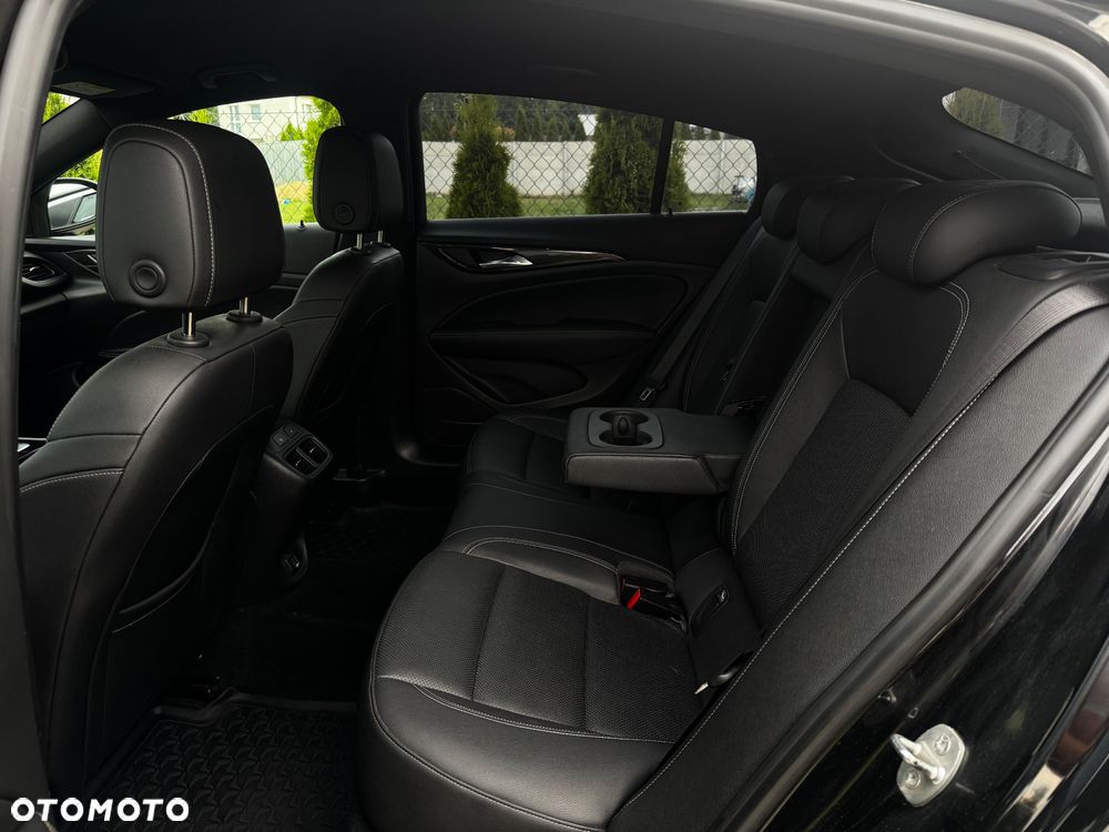 Opel Insignia 2.0 CDTI Ultimate S&S - 36