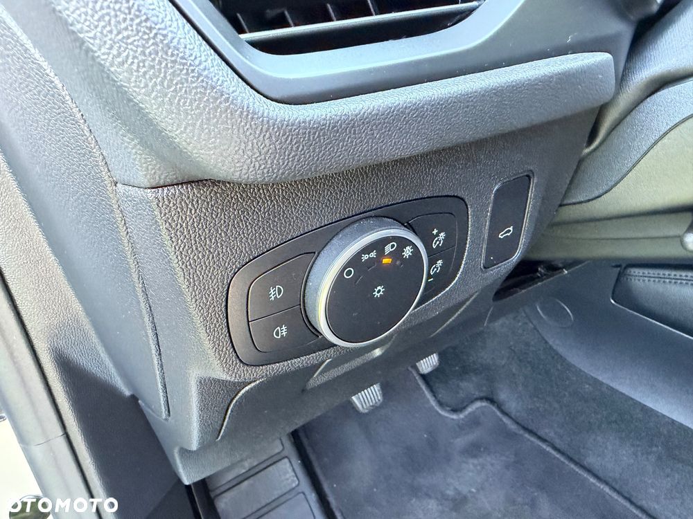 Ford Focus 1.0 EcoBoost STart-Stopp-System TITANIUM X - 26