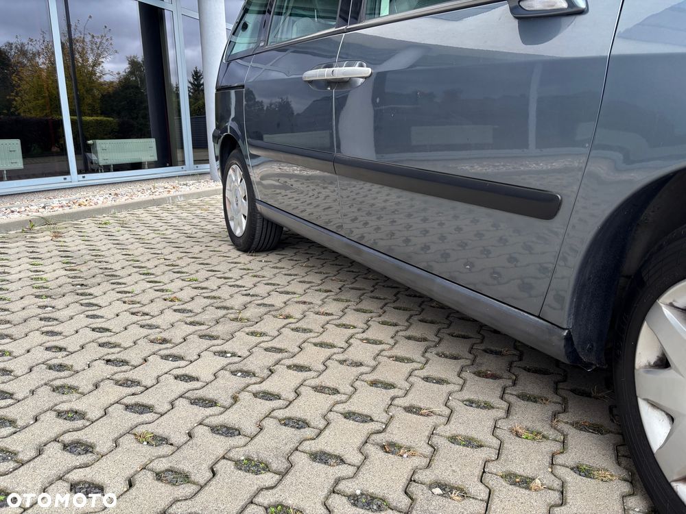 Peugeot 807 2.0 HDi Premium - 18