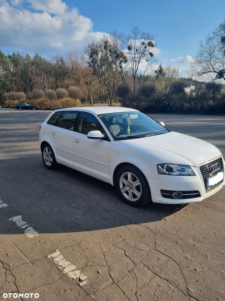 Audi A3 Sportback 1.2 TFSI Attraction - 3
