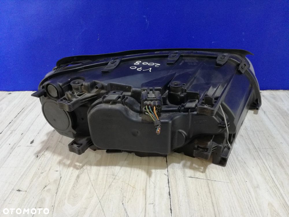 Volvo V70 III S80 II lampa reflektor przód lewa Anglik 07/11 - 3