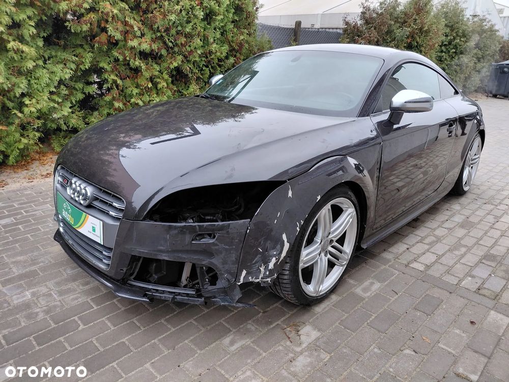 Audi TT S Coupé - 9