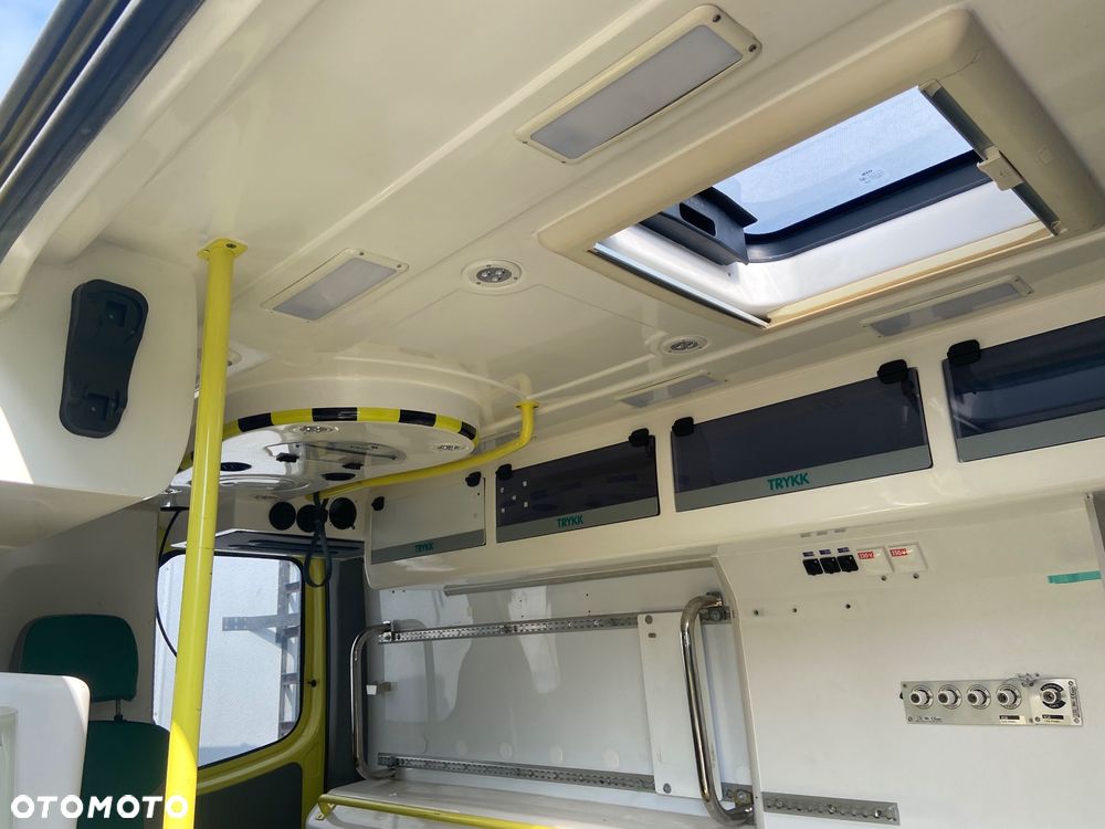 Mercedes-Benz 319 Sprinter BlueTEC - 1