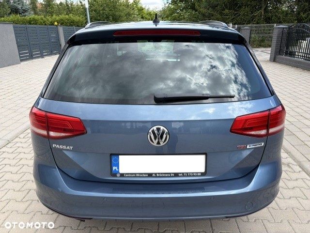 Volkswagen Passat 1.8 TSI BMT Comfortline - 8
