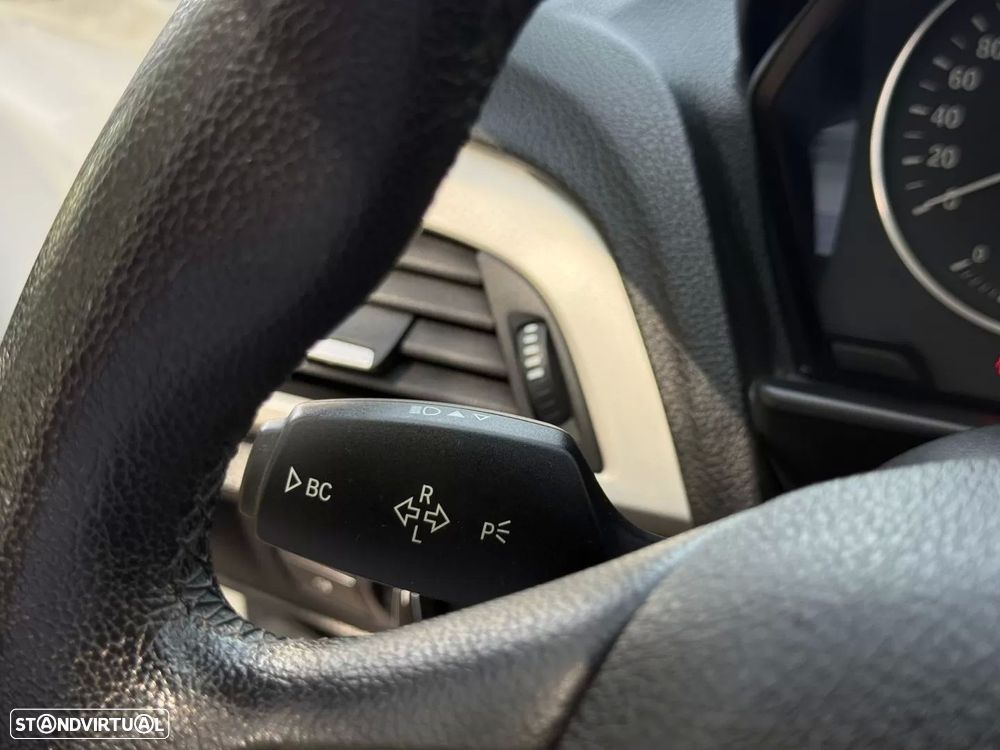 BMW 120 d Urban Line - 26