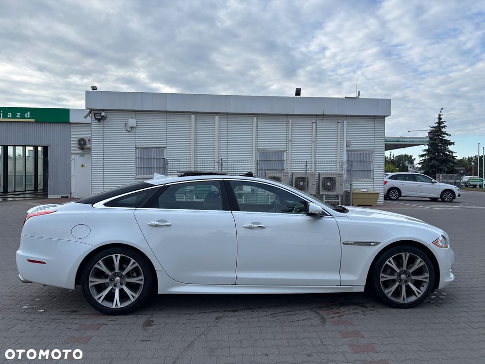 Jaguar XJ 3.0 T AWD R-Sport - 7