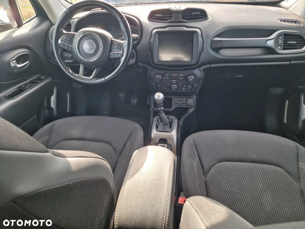 Jeep Renegade - 9