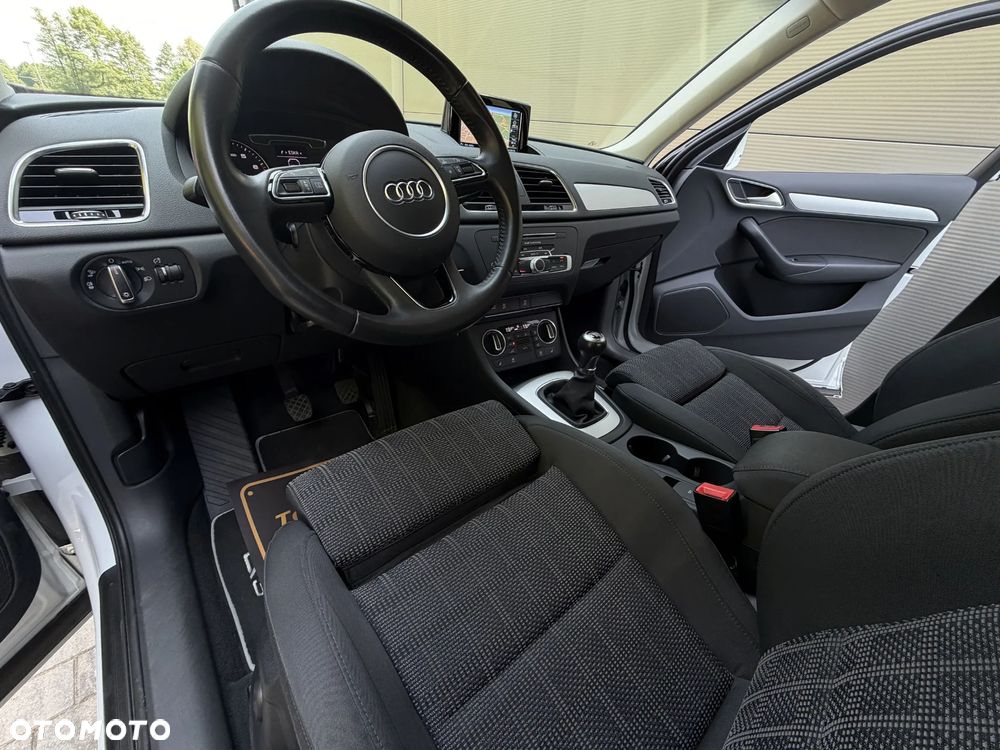 Audi Q3 1.4 TFSI Sport - 22