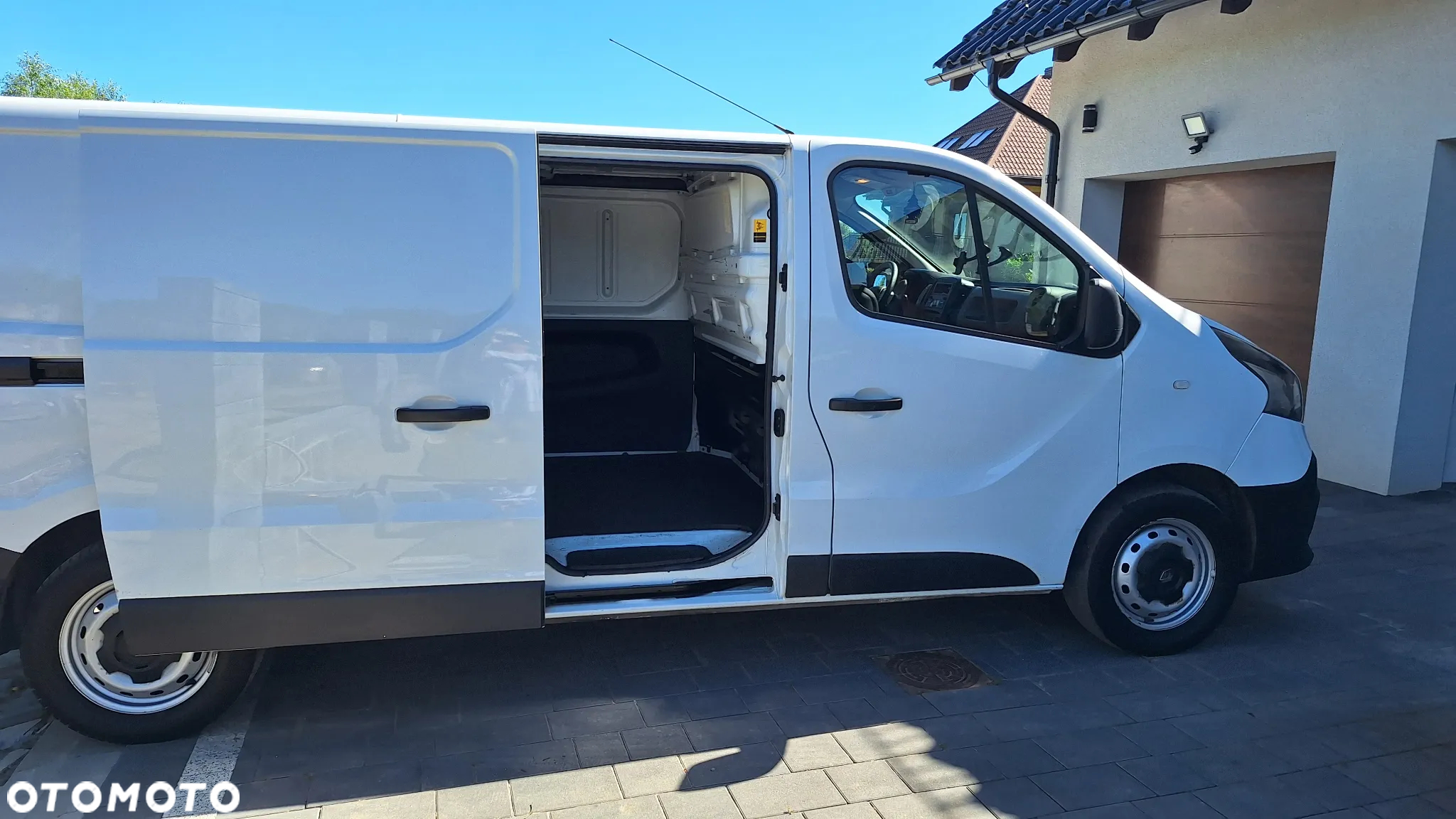 Renault Trafic - 10