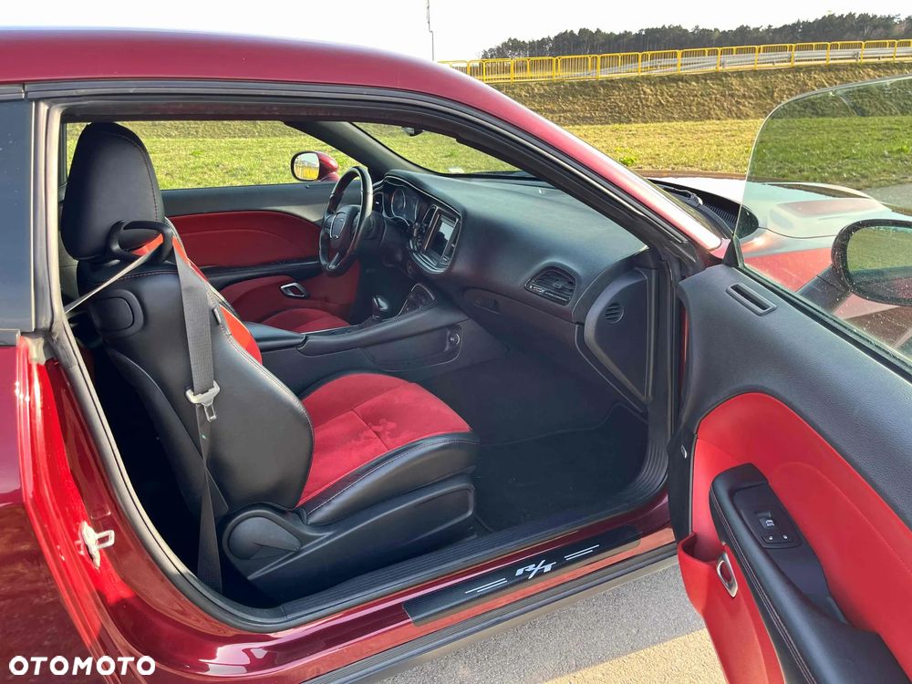 Dodge Challenger 5.7 R/T - 5