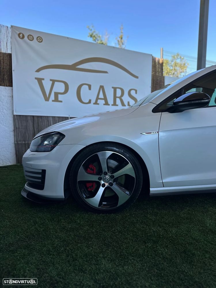 VW Golf 2.0 TSi GTi DSG Performance - 11