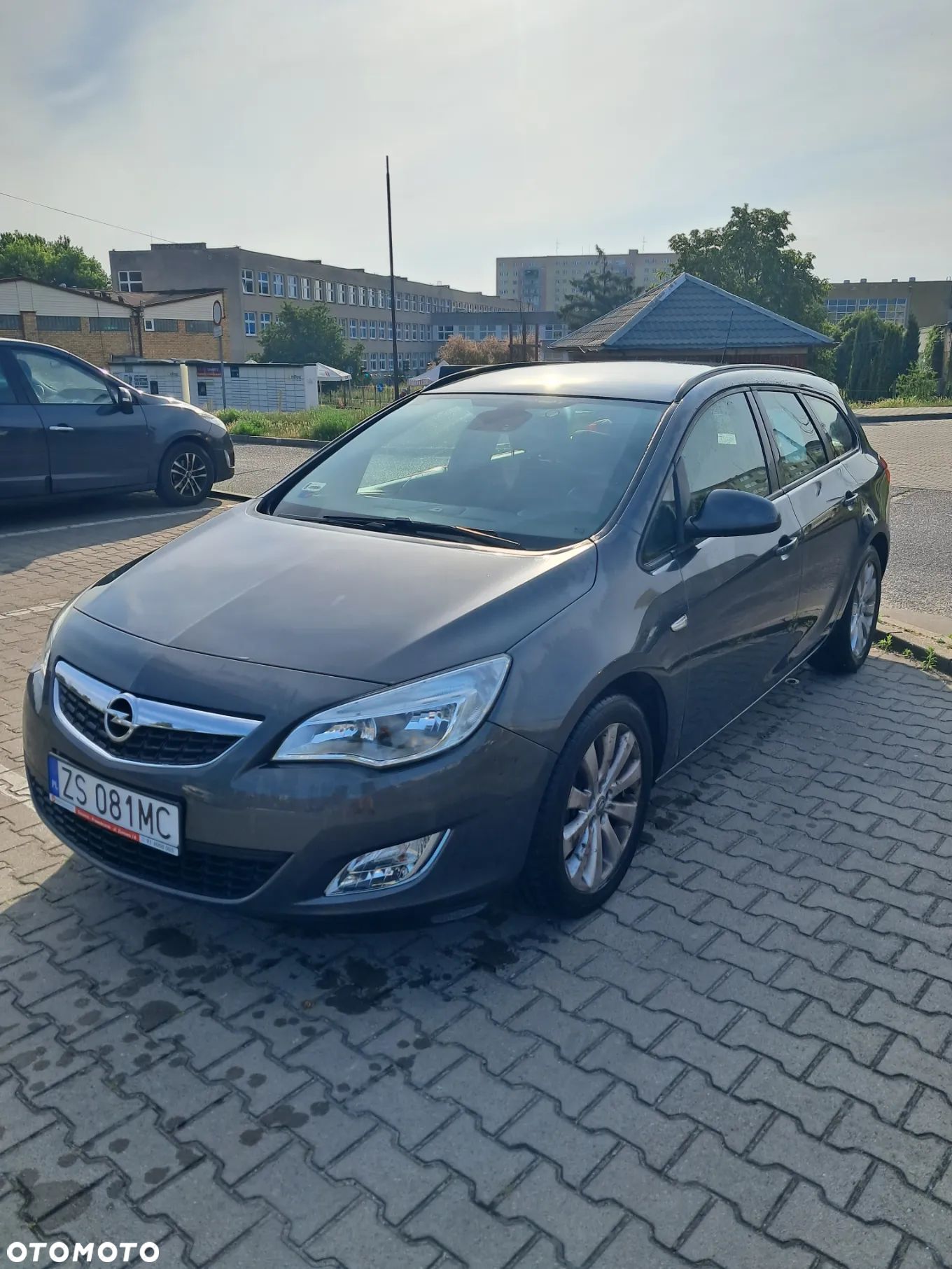 Opel Astra IV 1.6 Sport - 1